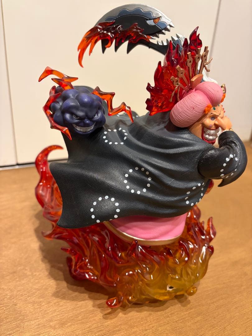ONE PIECE フィギュア ビックマム 約25cm