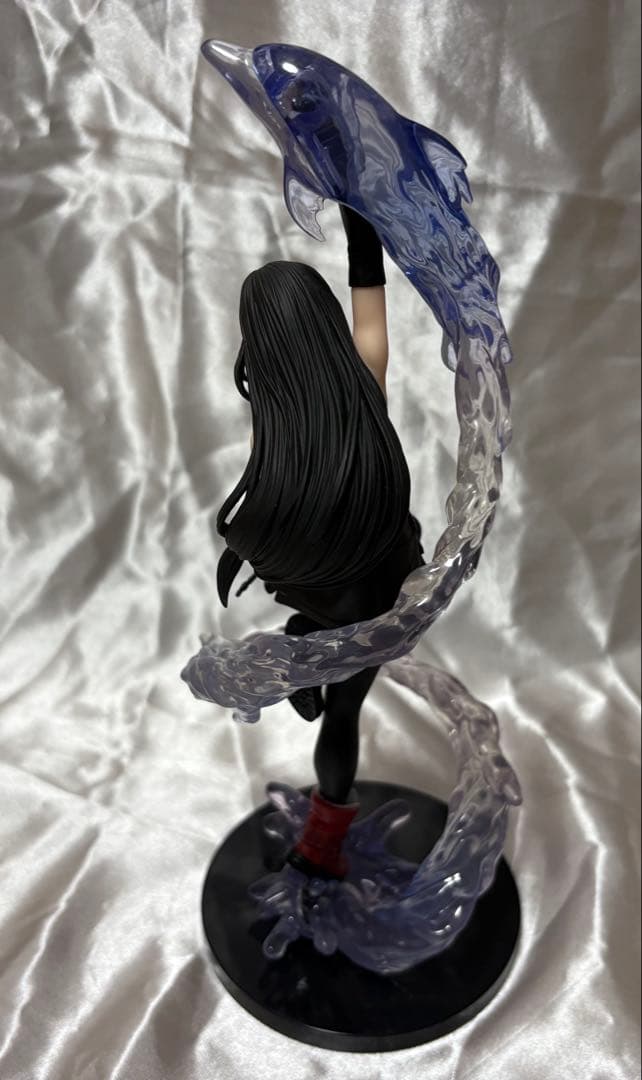 FF7 くじA賞　クラウド・ストライフ フィギュア　エンド賞　ティファ