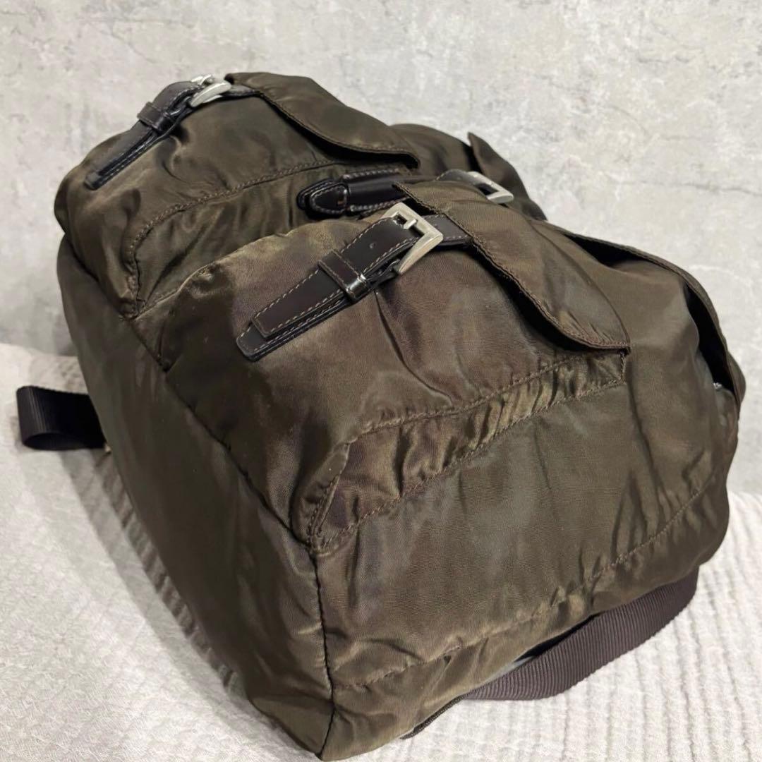 PRADA ミニリュック バックパック ロゴプレート ダークブラウン ナイロン