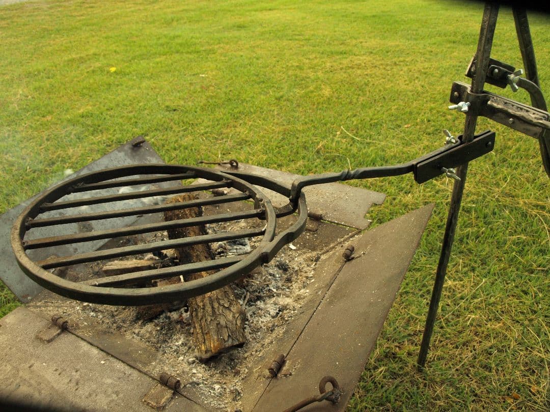 焚き火ハンガー用円形のロストル ソロキャンプ道具 - メルカリ