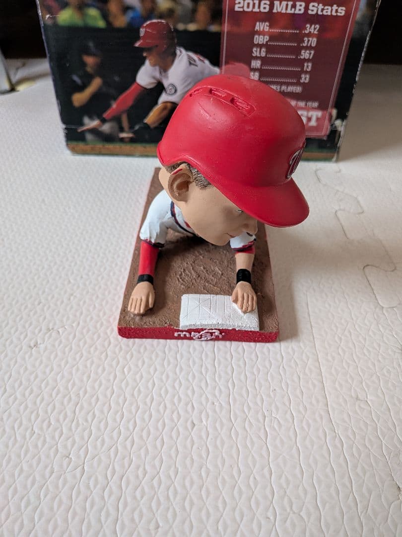 トレイ・ターナー ボブルヘッド　2017 球場配布 非売品