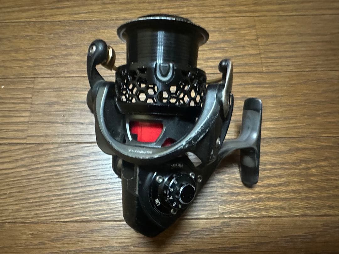 メガバス LIN 258 HM スピニングリール - メルカリ