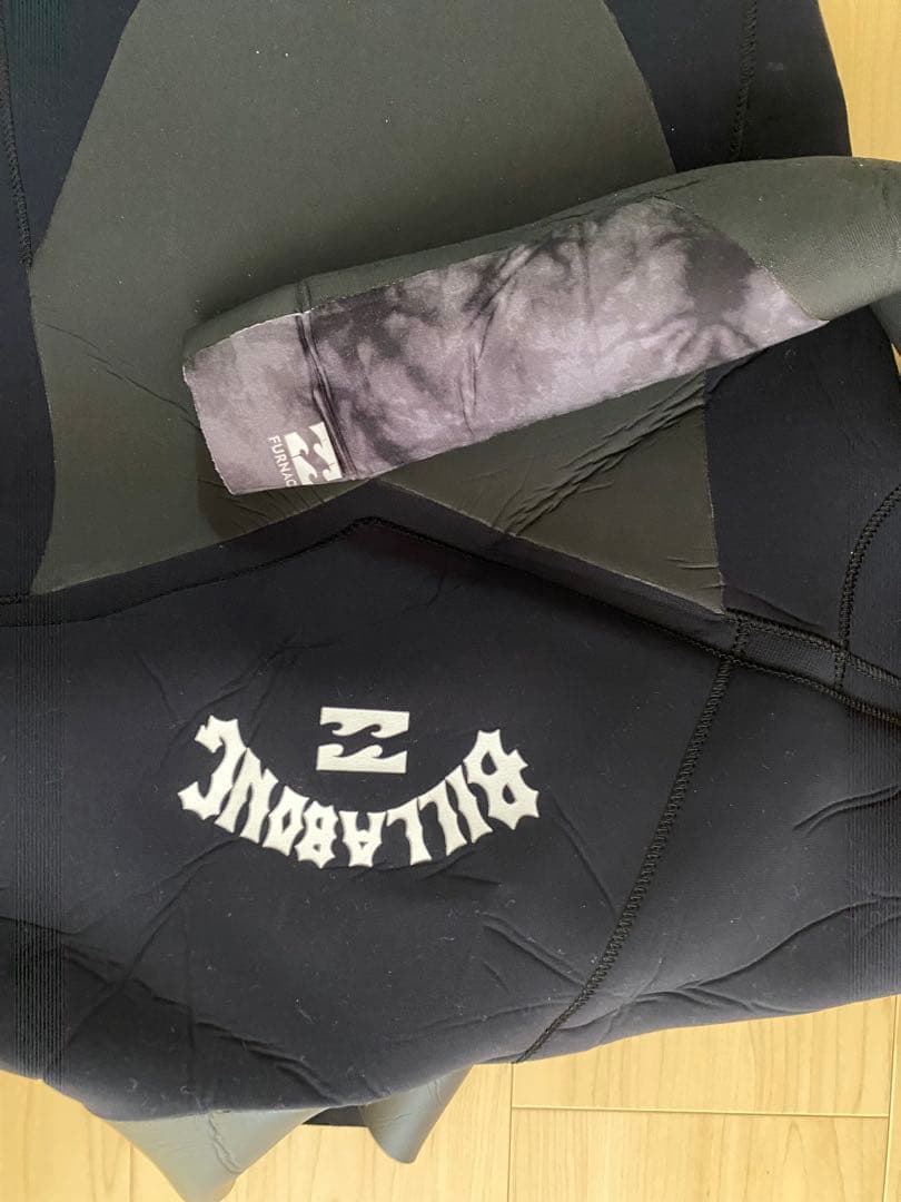 ビラボン 5ミリ Lサイズ 3回着用のみ