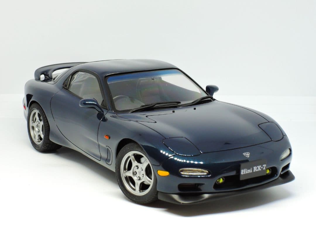 【プラモデル完成品】タミヤ 1/24 アンフィニ RX-7 タイプR