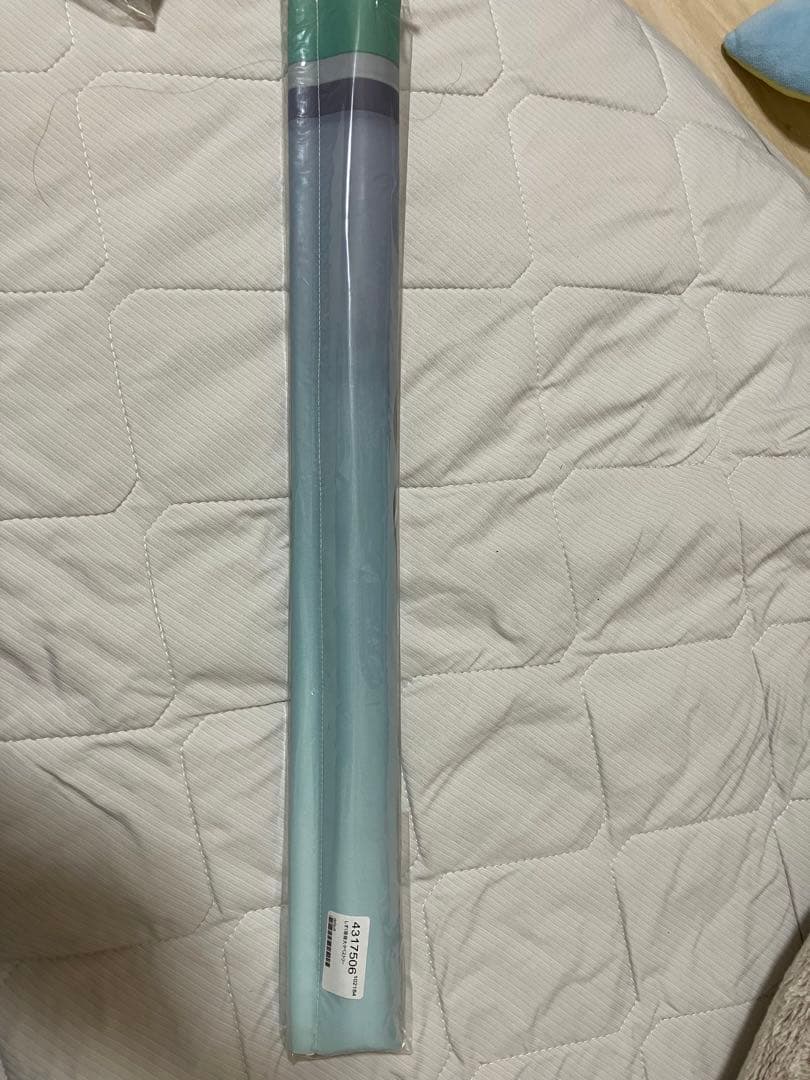 カントク しずく 等身大 タペストリー