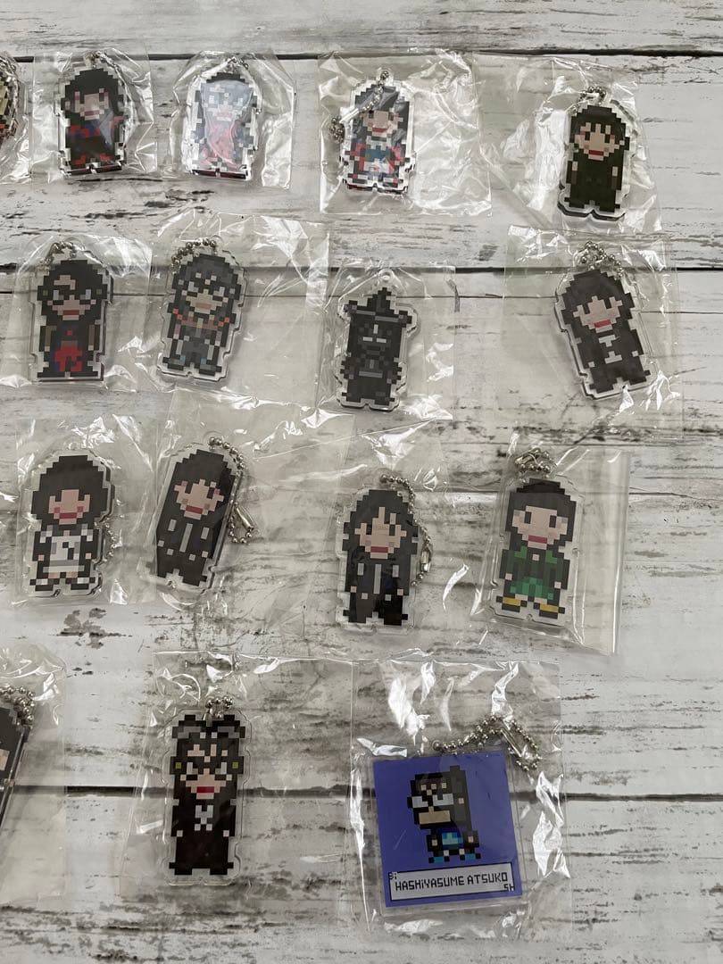 新品未開封　BiSH ガチャ ピクセル キーホルダー 18個セット　バラ売り可