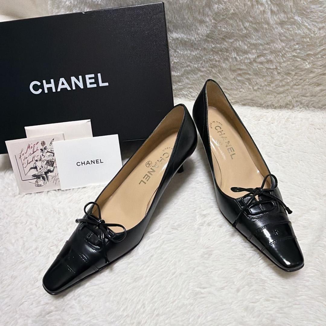 極美品 CHANEL ココマーク スクエアトゥブラックパンプス レザー 35