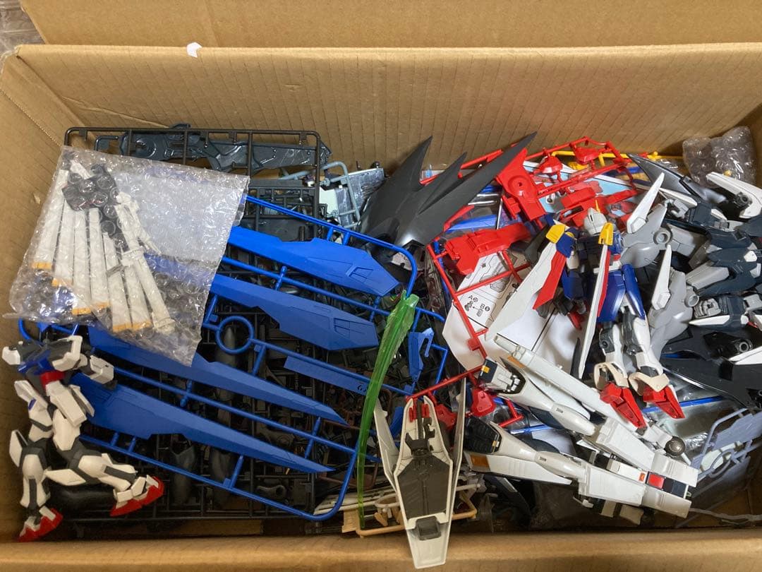 ガンプラ　ジャンクパーツ　大量まとめ売り