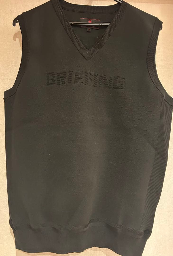 BRIEFING ブラック Vネック ベスト　美品 BRIEFING ブリーフィングVネックベスト シルク カシミヤ ネイビー S