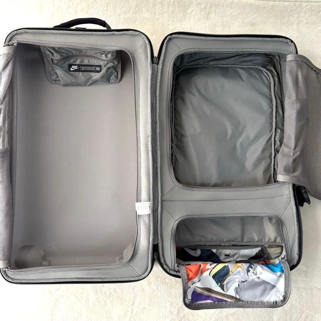 希少】ナイキ NIKE 大型 トラベルキャリー スーツケース ブラック