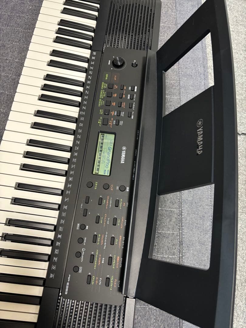 美品 YAMAHA 電子キーボード PSR-E283 2回使用