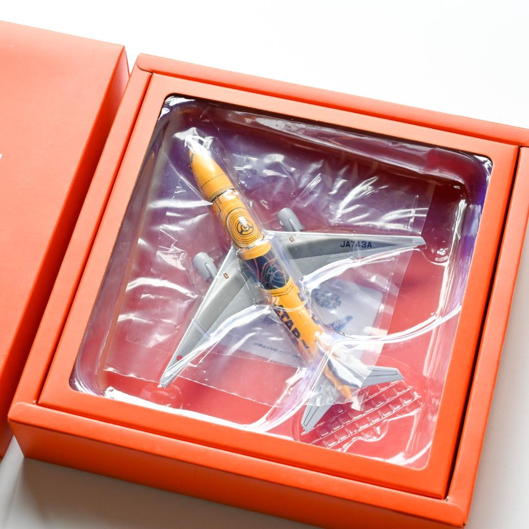 ANA B777-200ER スターウォーズ C-3PO 特別塗装 1/400 - メルカリ