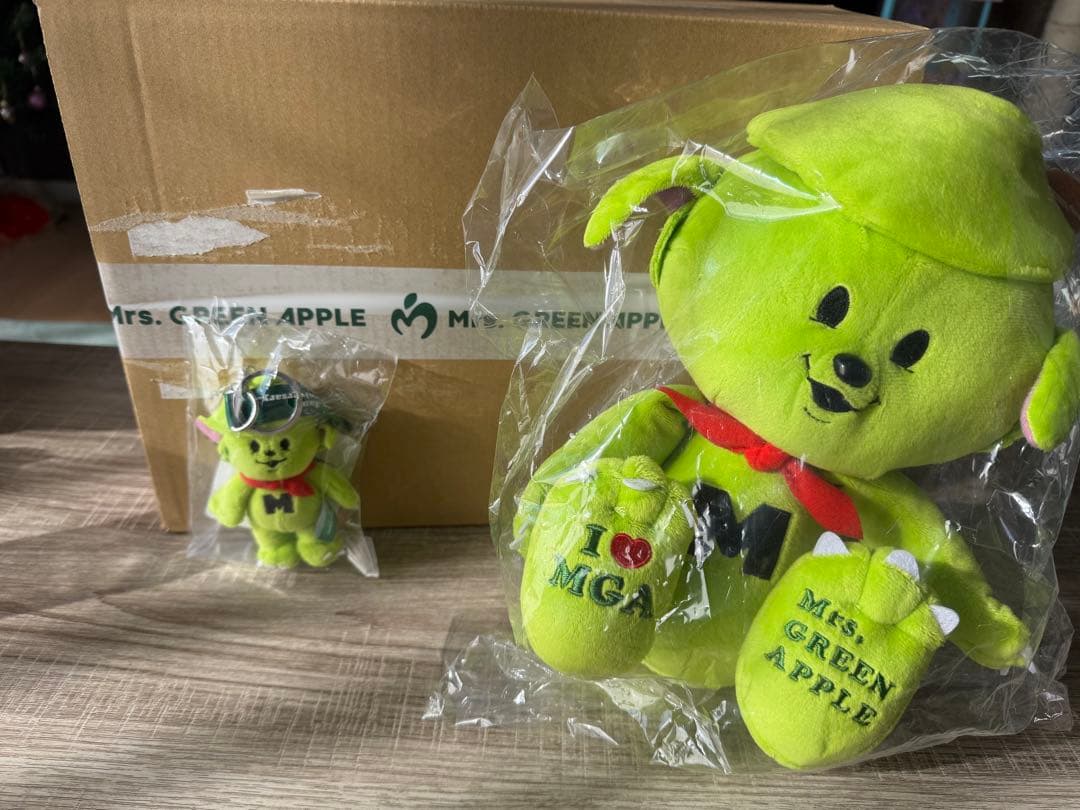 ミセス　メメル　ぬいぐるみ　キーホルダー　正規品　バベル　ポーチのオマケ付き