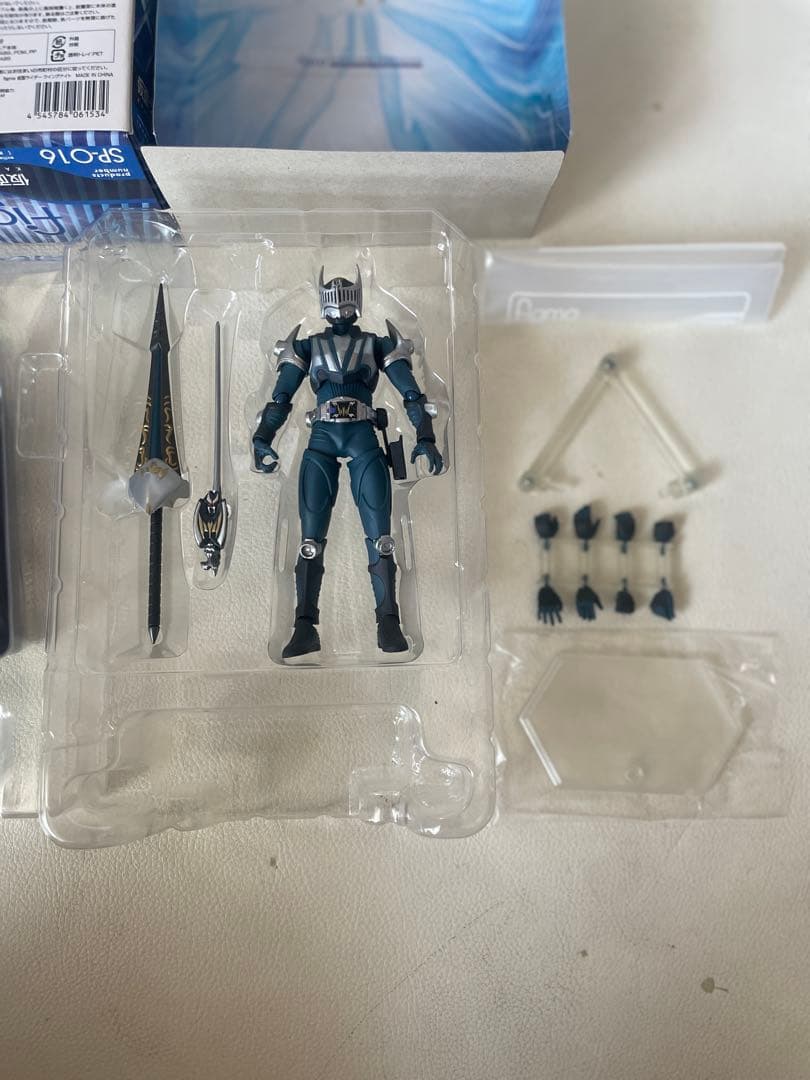 仮面ライダー ドラゴンナイト ドラゴンナイト ウイングナイト トルク アックス