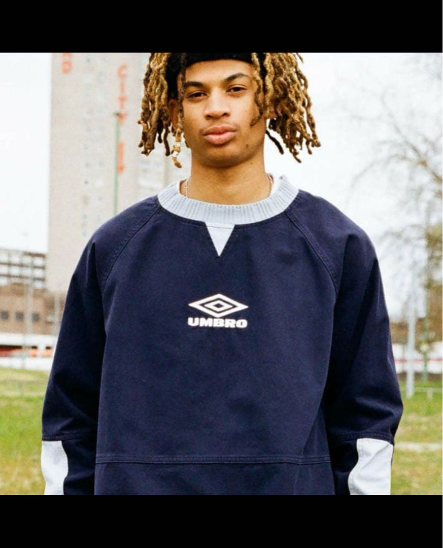 Umbroドリルトップ リアム Oasis - メルカリ