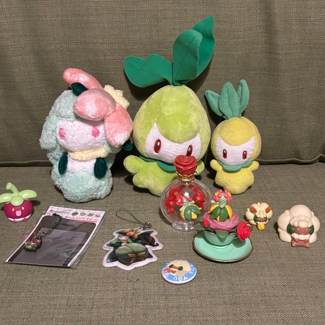 ポケモンセンター チュリネ ドレディア 草タイプ ぬいぐるみグッズ