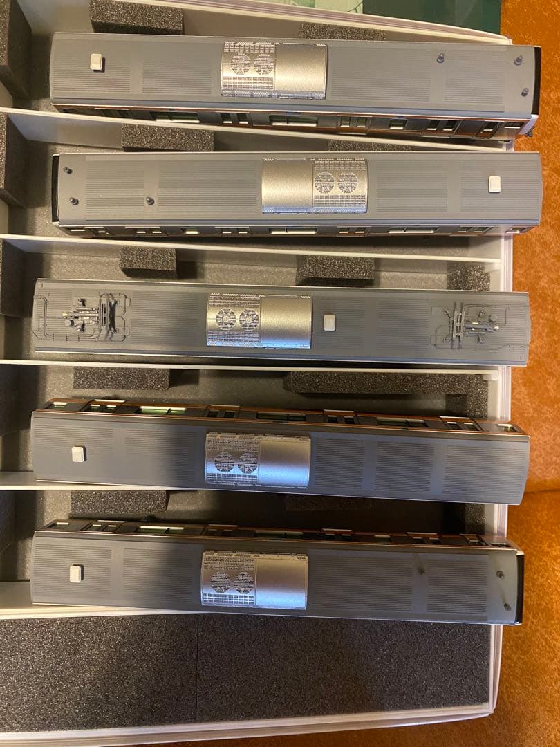 KATO E233系 0番台 H編成　中央線 10-541 10-542