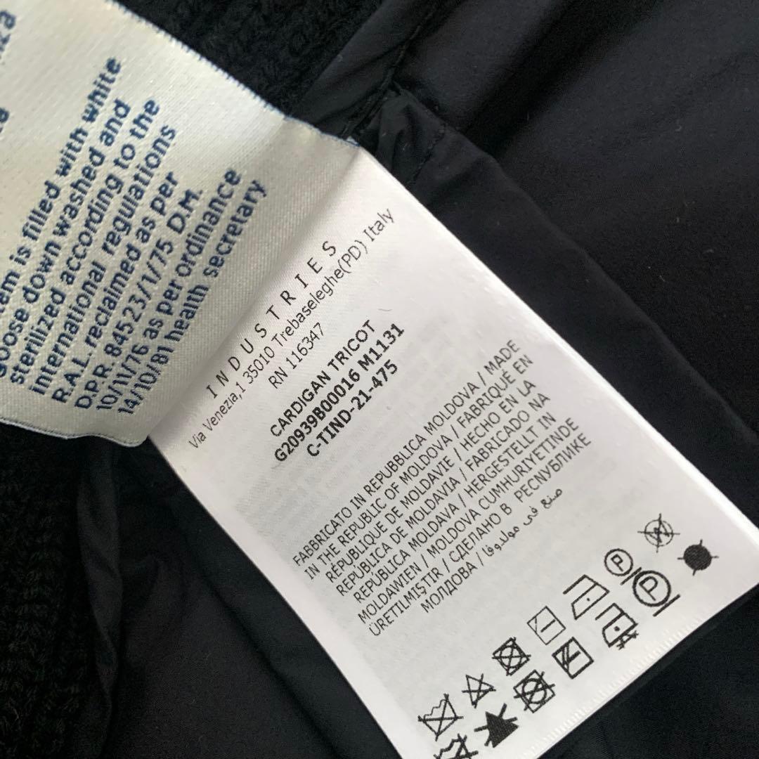 《未使用に近い》モンクレール　ダウンジャケット