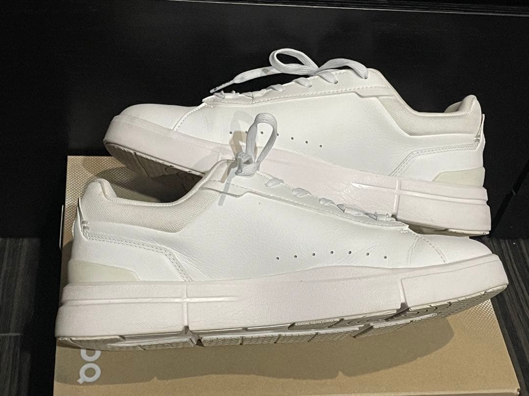 on オン ロジャー アドバンテージ ホワイト スニーカー 26.5cm
