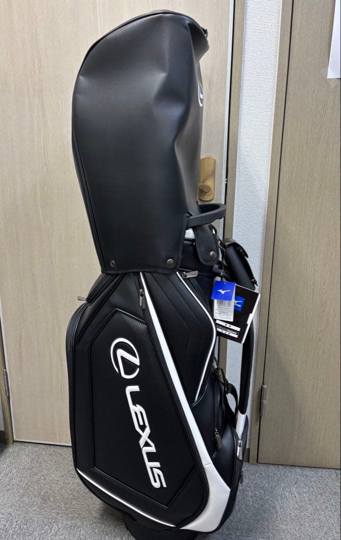 値下げ‼️新品⭐︎非売品 最新LEXUS キャディバッグ ブラック/ホワイト 2026年最新】lexus キャディ バッグの人気アイテム - メルカリ