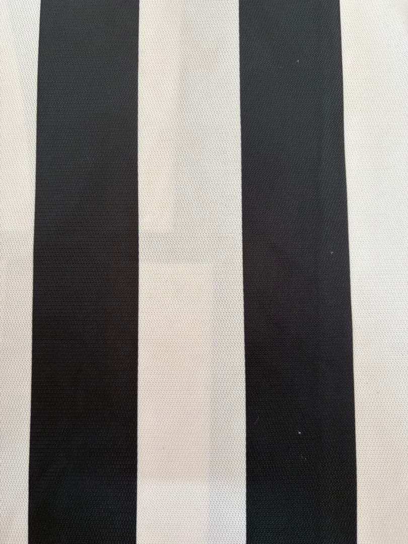 正規品 超希少 中古 美品 ユベントス 01/02 トレゼゲ Lサイズ - メルカリ