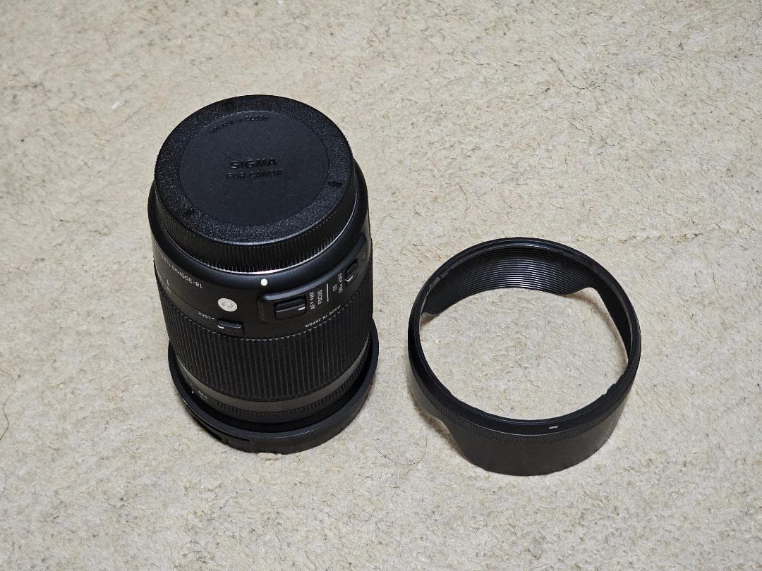 中古品SIGMA 18-300mm F3.5-6.3 HSM (キヤノンEF用)
