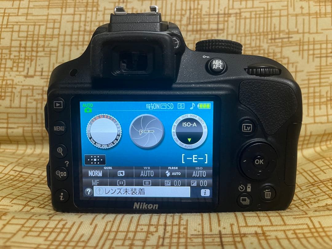 美品ショット数2028枚！】Nikon D3300 18-55レンズキット - メルカリ