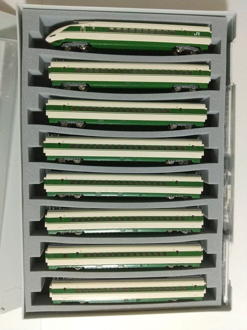 tomix 200系東北新幹線（H編成） 16両 JR東日本 東北新幹線200系H編成16両 - YouTube