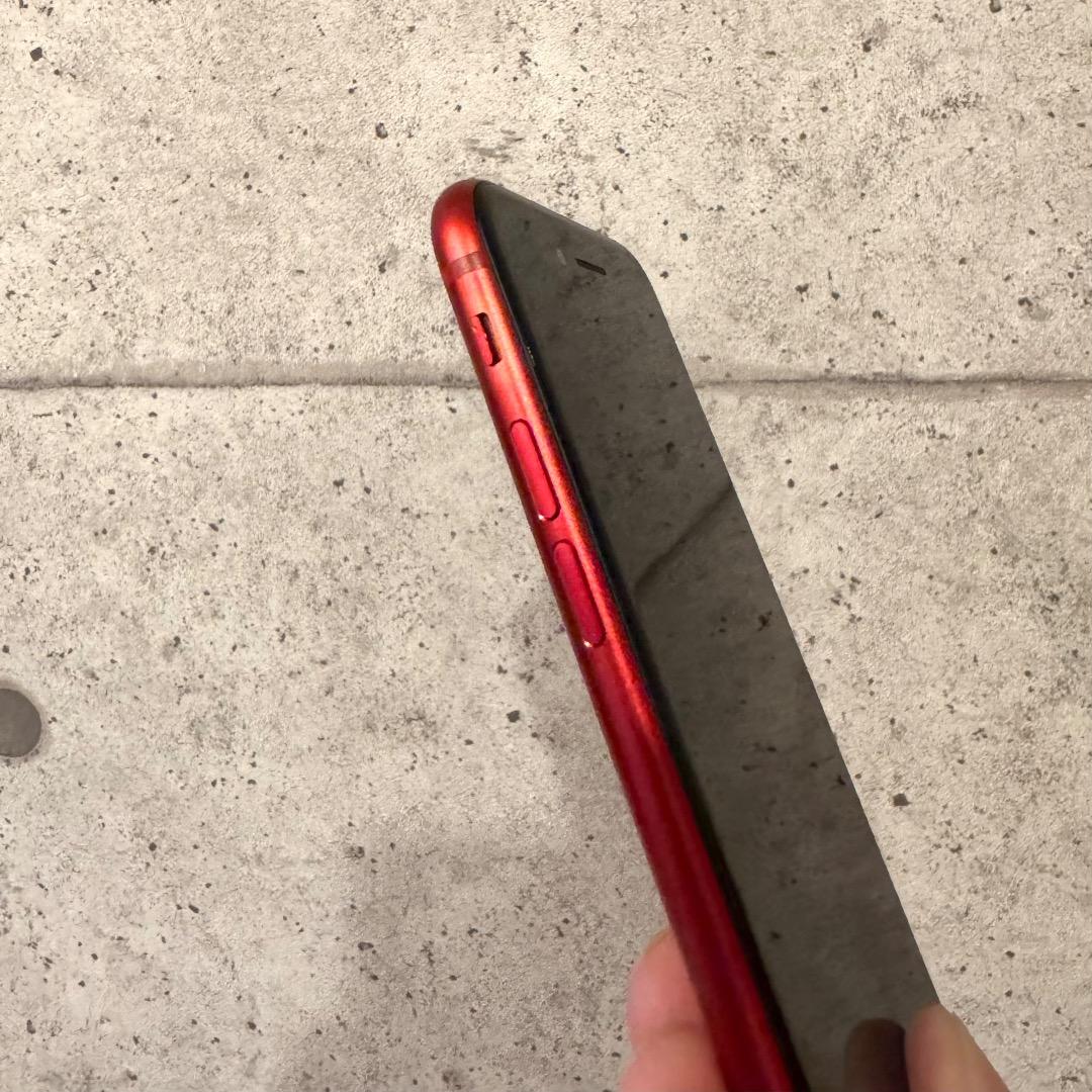 美品／箱説明書つき】iPhoneSE（第2世代）128GB Redロックなし