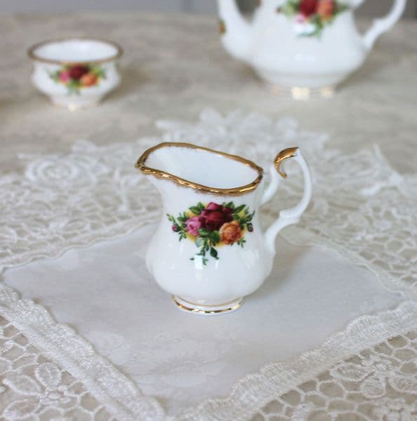 ロイヤルアルバート オールドカントリーローズ ミニチュアティーセット
