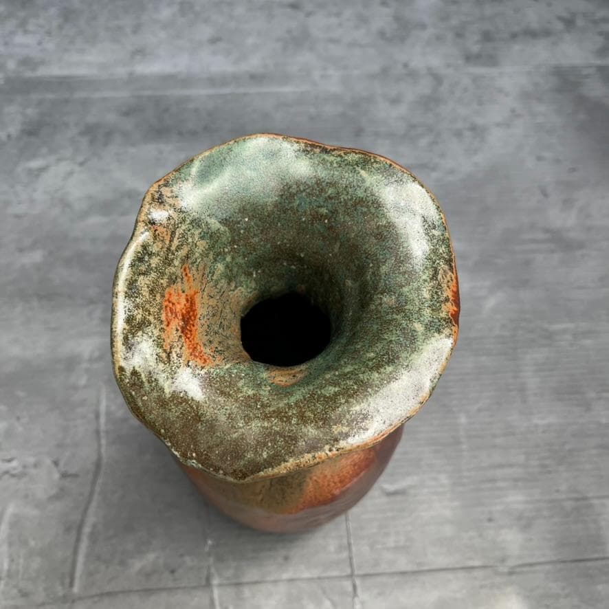 備前焼】矢部篤郎 1点モノ 希少 花瓶 一輪挿しオレンジ 緑 陶芸品 陶器