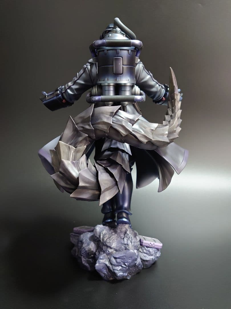 メイドインアビス キューズQ 黎明卿ボンドルド フィギュア - メルカリ