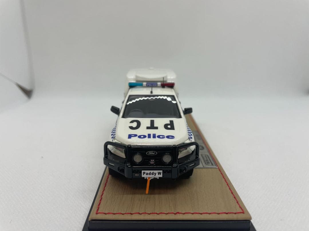 502-122 MK 1/43 フォード レンジャー PADDY WAGON
