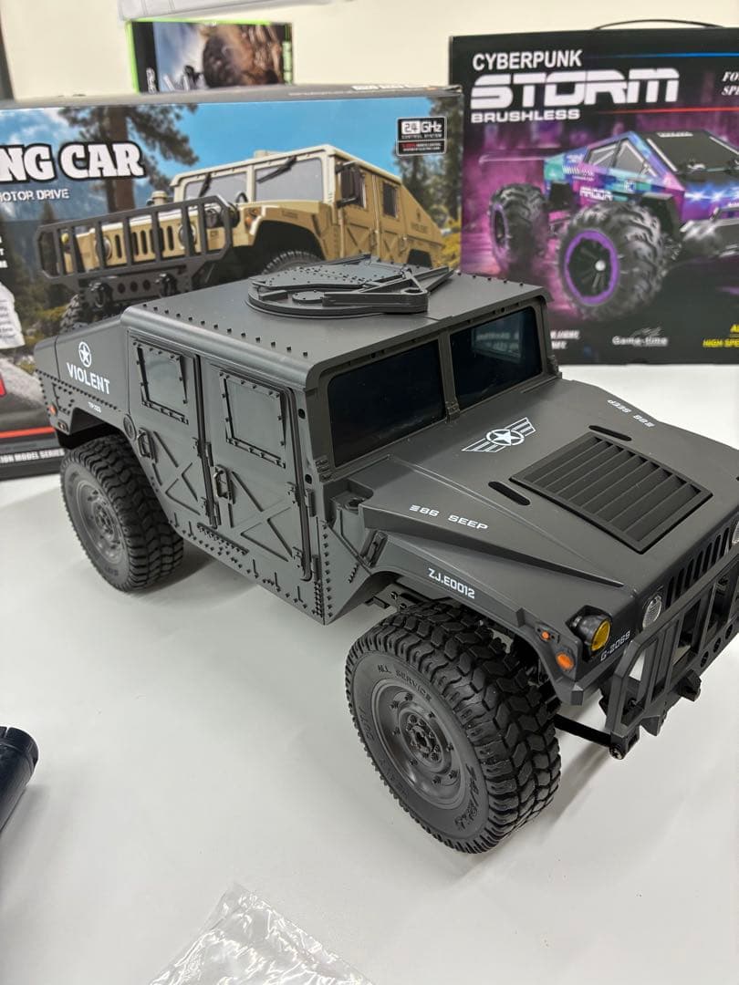 戦車 大型 ラジコン オフロード ミリタリー RCかー 人気 34cm 4WD 超巨大48cm1/16 ミリタリートラックRC【カメラ付き】30分走行 6輪駆動