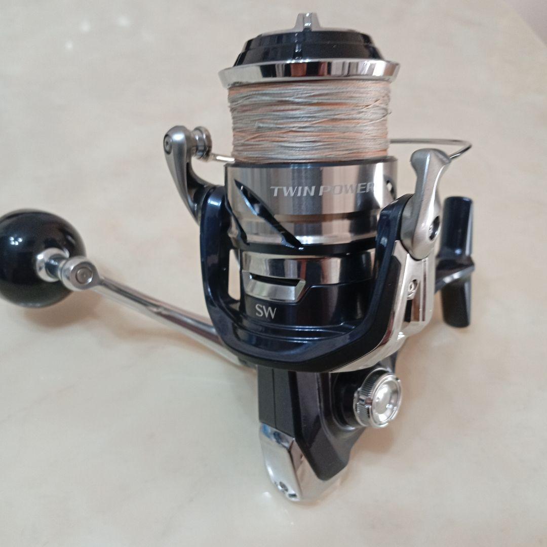 21TWIN POWER SW8000HGスピニングリール - メルカリ