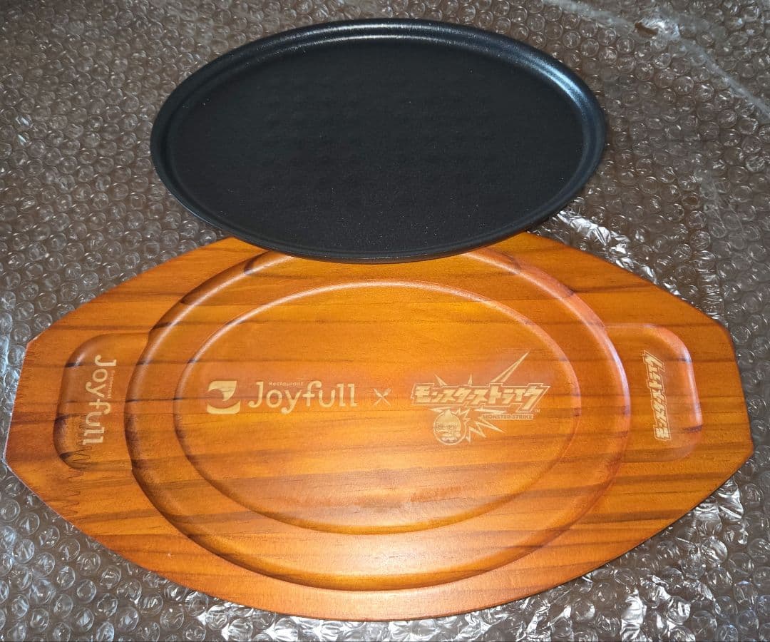 新品 Joyfull モンスト コラボ オリジナル 限定 プレート 鉄板 木皿