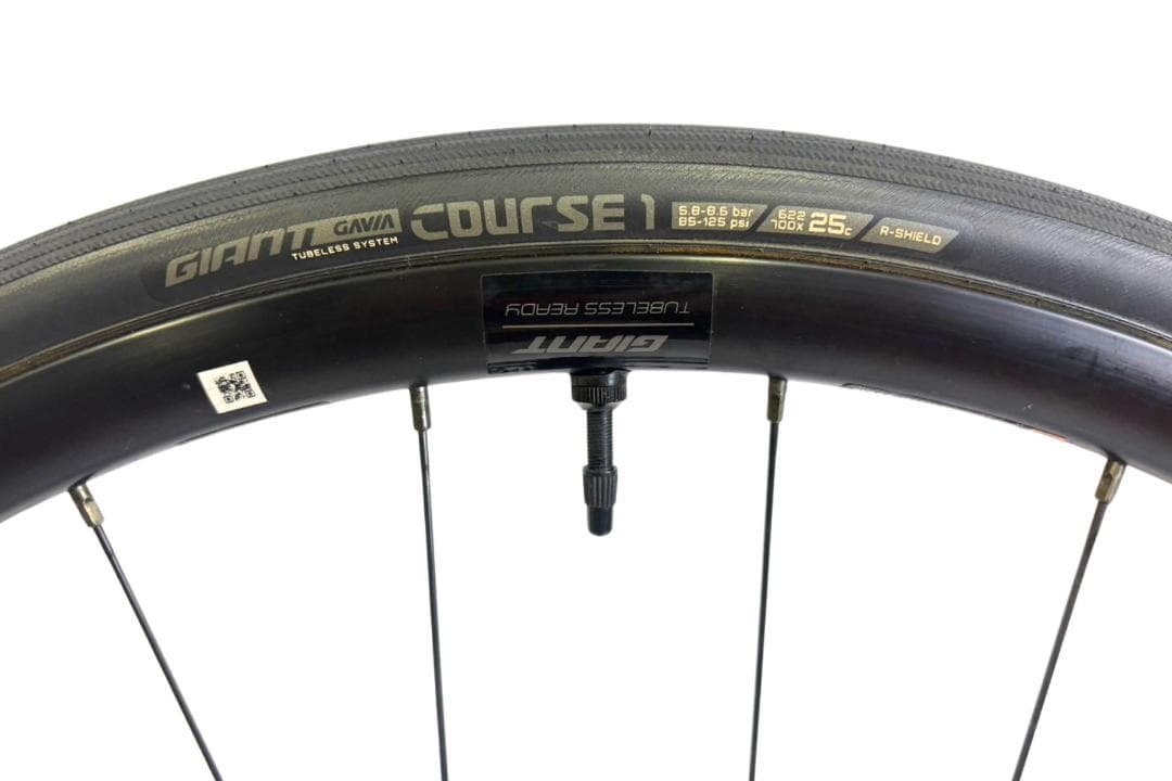 T59) GIANT P-R2 ディスク タイヤ付 ホイール