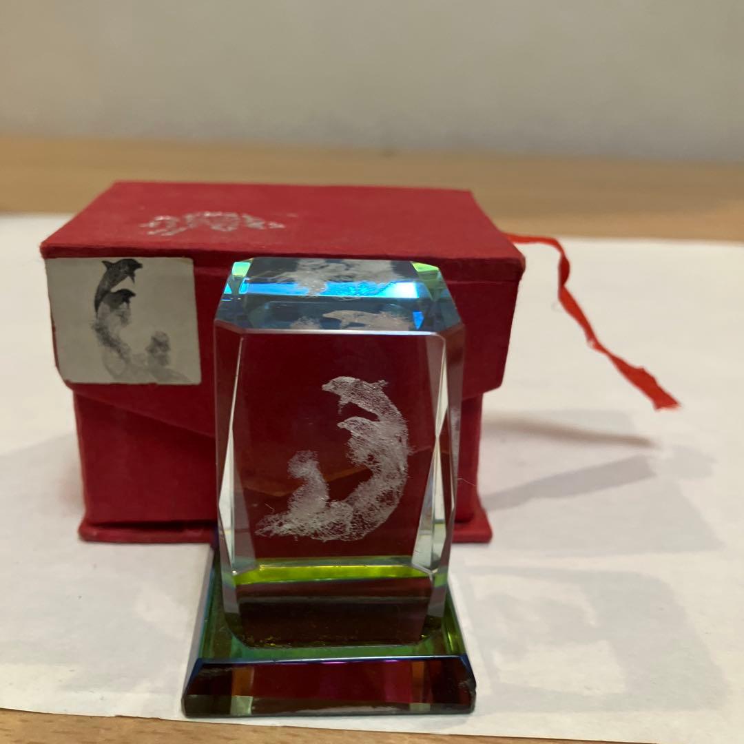 クリスタルブロック ガラスオブジェ - メルカリ