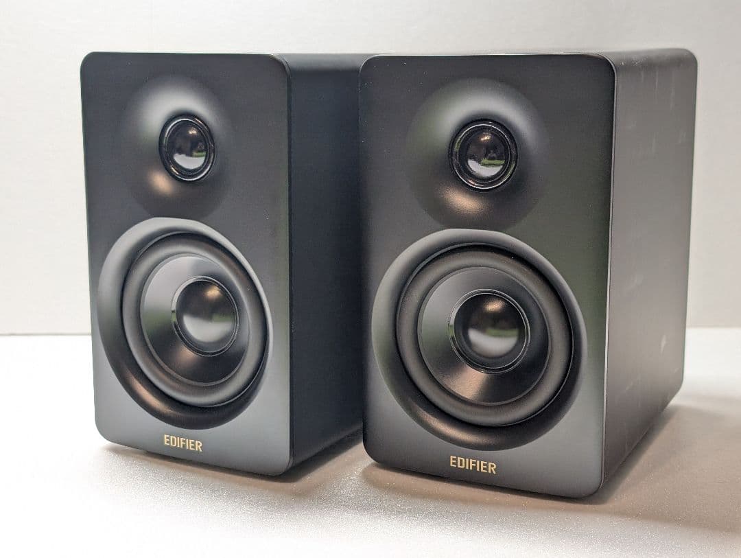 週末特価【箱・付属品あり】EDIFIER M60 ブラック - メルカリ