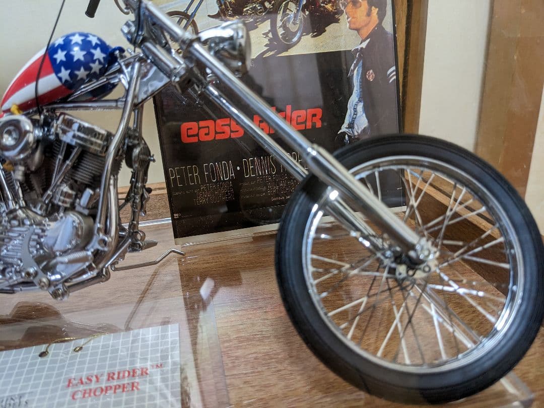 イージーライダーキャプテンアメリカ＆ビリー チョッパーバイク