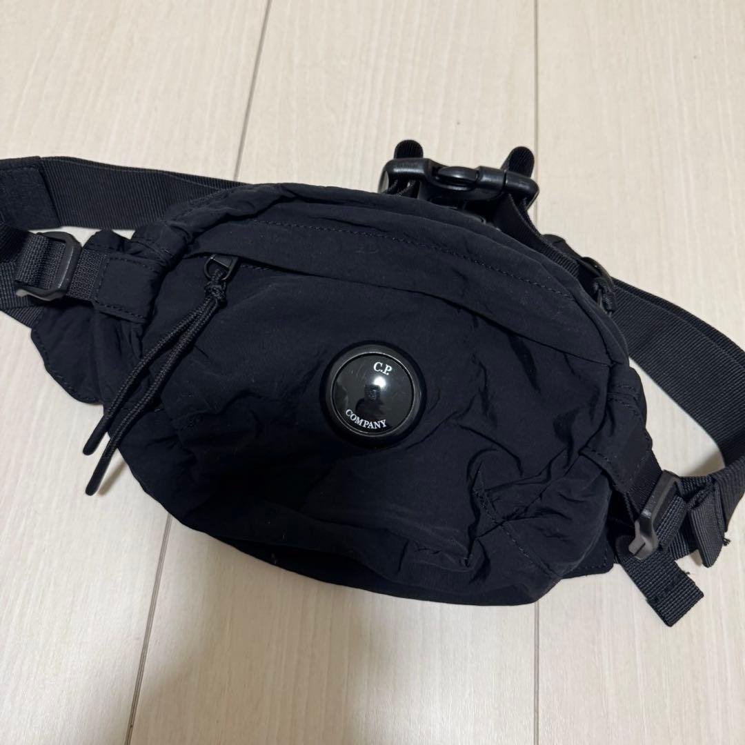 25aw C.P.COMPANY シーピーカンパニー クロスボディバッグ
