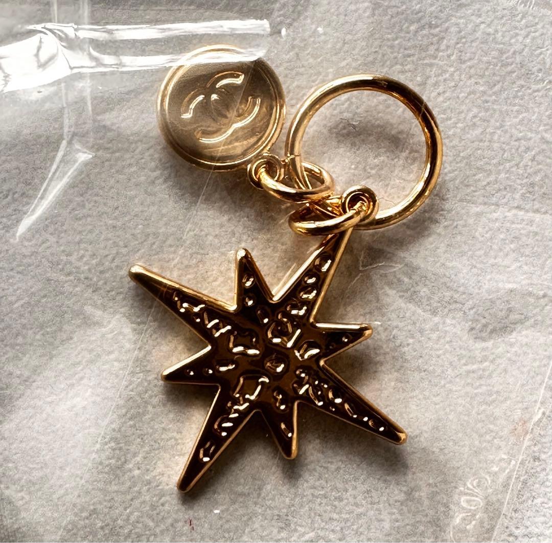 CHANEL ホリデー2022限定 コメットチャーム 3個セット 希少品 - メルカリ