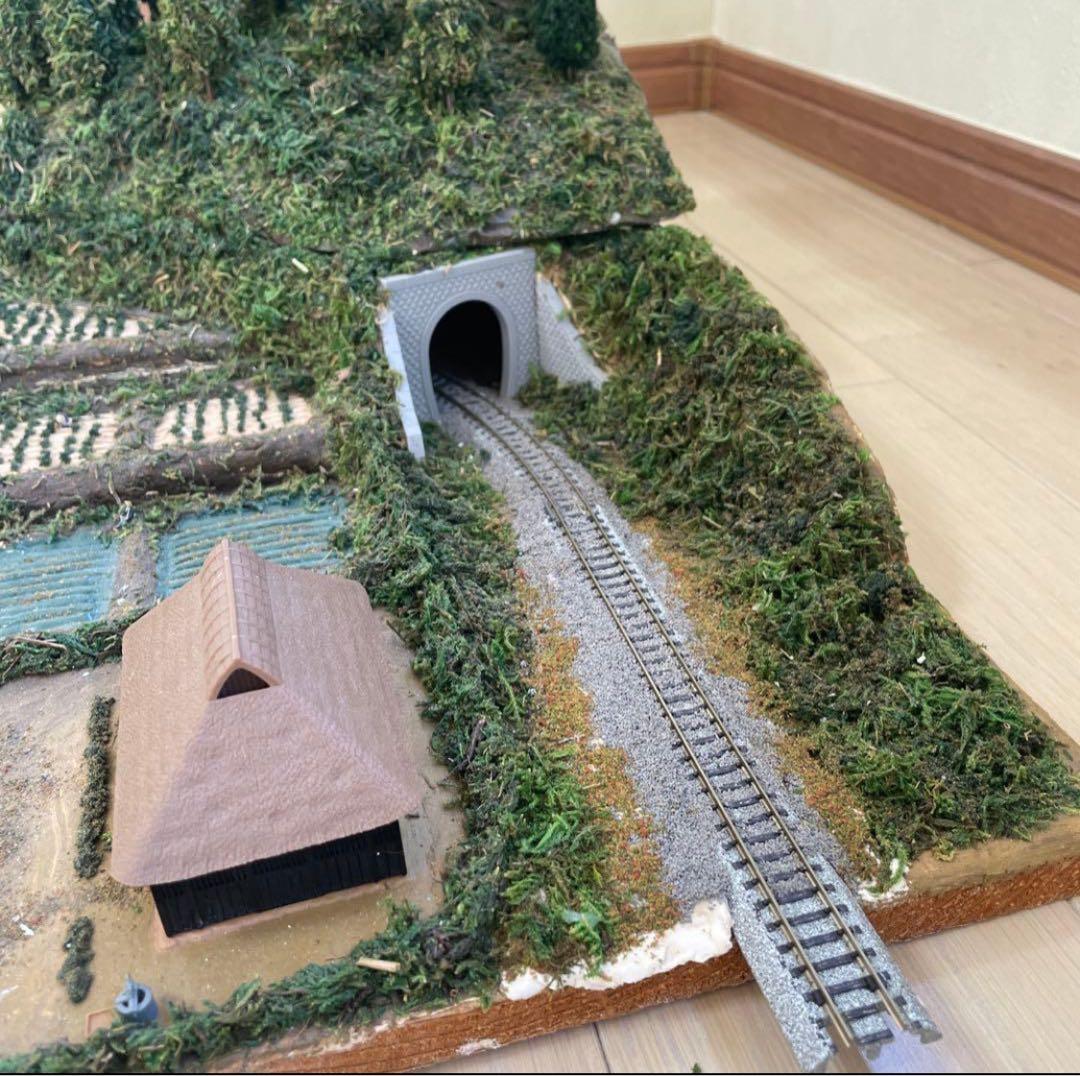 Nゲージ ジオラマ 田舎の風景 山 トンネル50cm×30cm - メルカリ