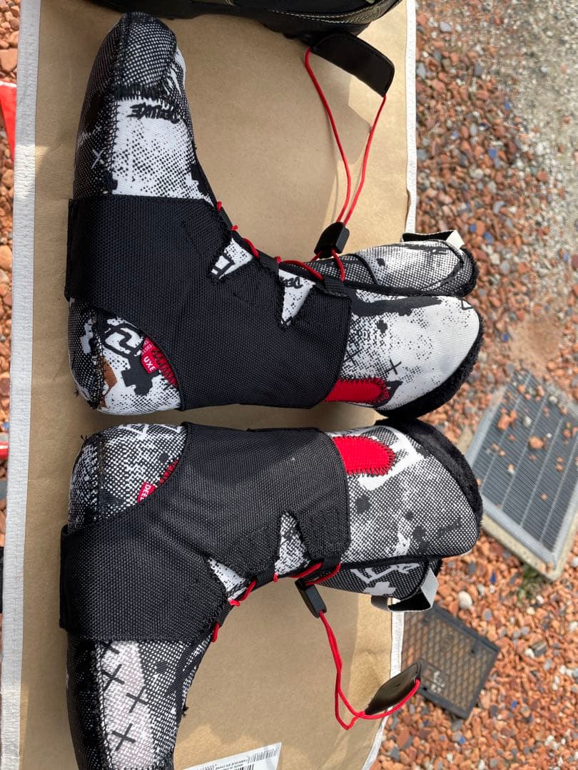 DEELUXE LARA STAGE 22.5cm ジュニア ブーツ