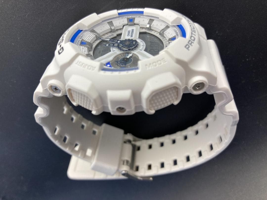 レアカラー カシオ G-SHOCK GA-110HC ホワイト/ブルー 箱説付 - メルカリ