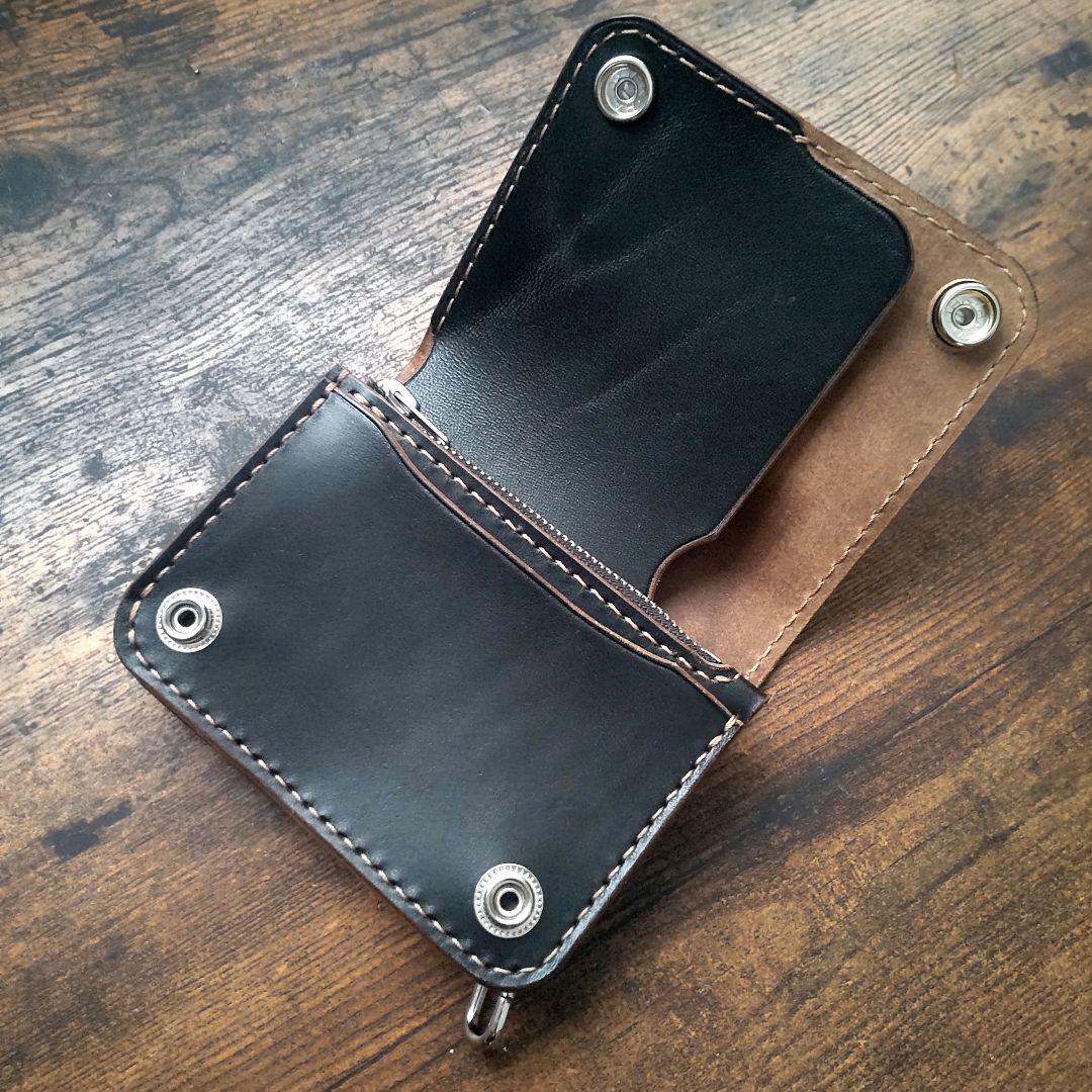 茶芯 ホースバット】お札を折らずに収納出来る ショート トラッカー