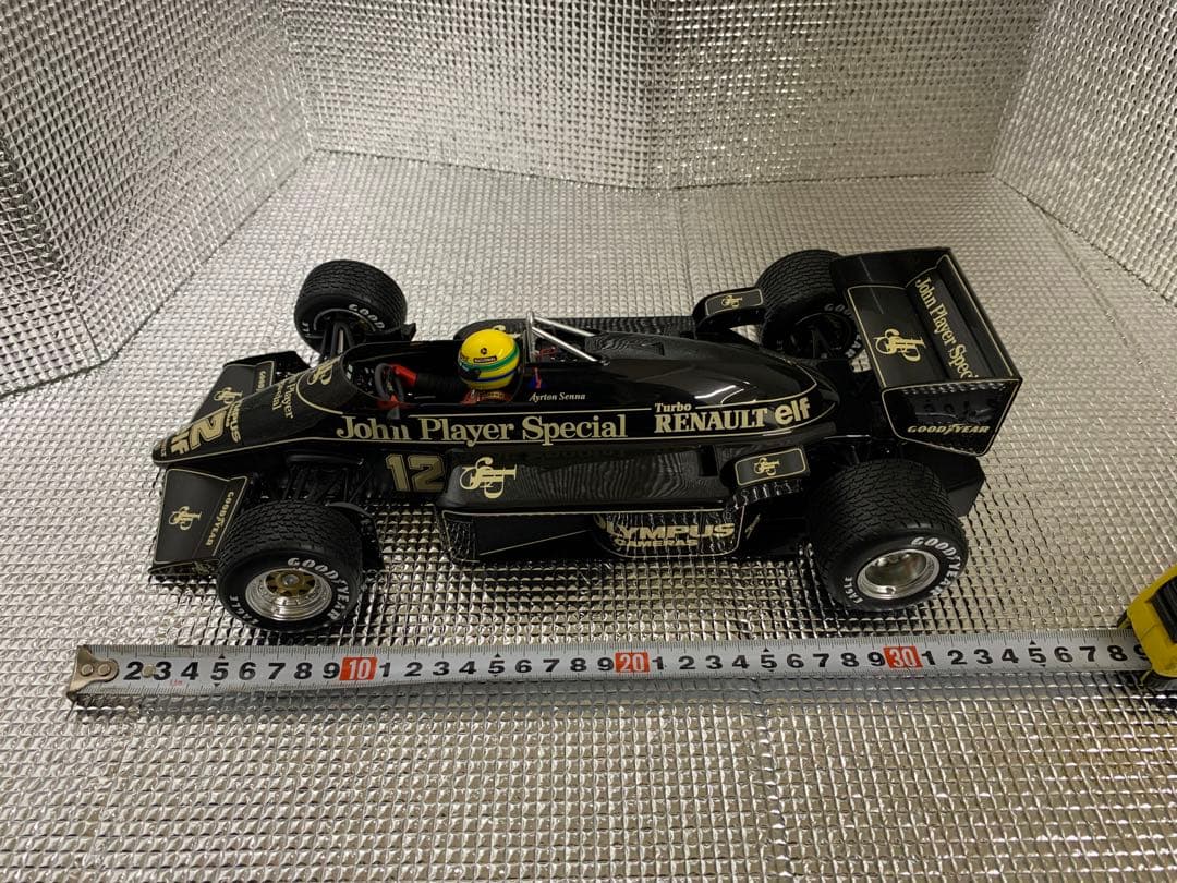 BIGサイズ！F1 ロータスルノー97T アイルトンセナ 1/12】 - メルカリ