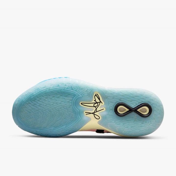 ナイキ NIKE EP カイリーインフィニティ バレンタイン バッシュ 24.5