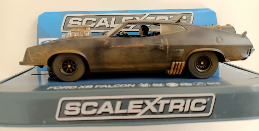 SCALEXTRIC Ford XB Falcon 1/32 スケールモデル