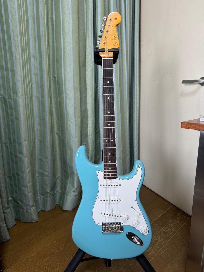 Fender Eric Johnson Stratocaster RW【美品】 - メルカリ